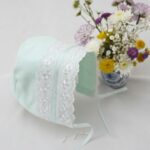 Bonnets Broad Lace