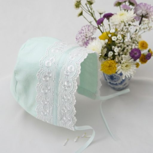 Bonnets Broad Lace